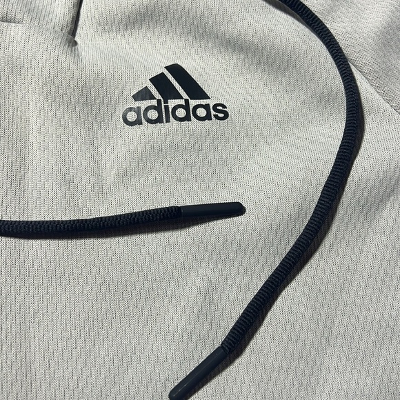 Women’s adidas zip up hoodie - Picture 3 of 8